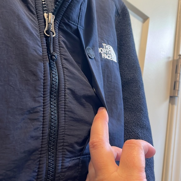 The North Face Fleece Jacket - Picture 3 of 7